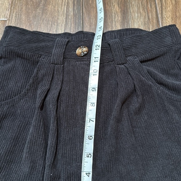 NWT HALARA Black Loose Fit Corduroy Pants with Pleats S - Picture 8 of 15